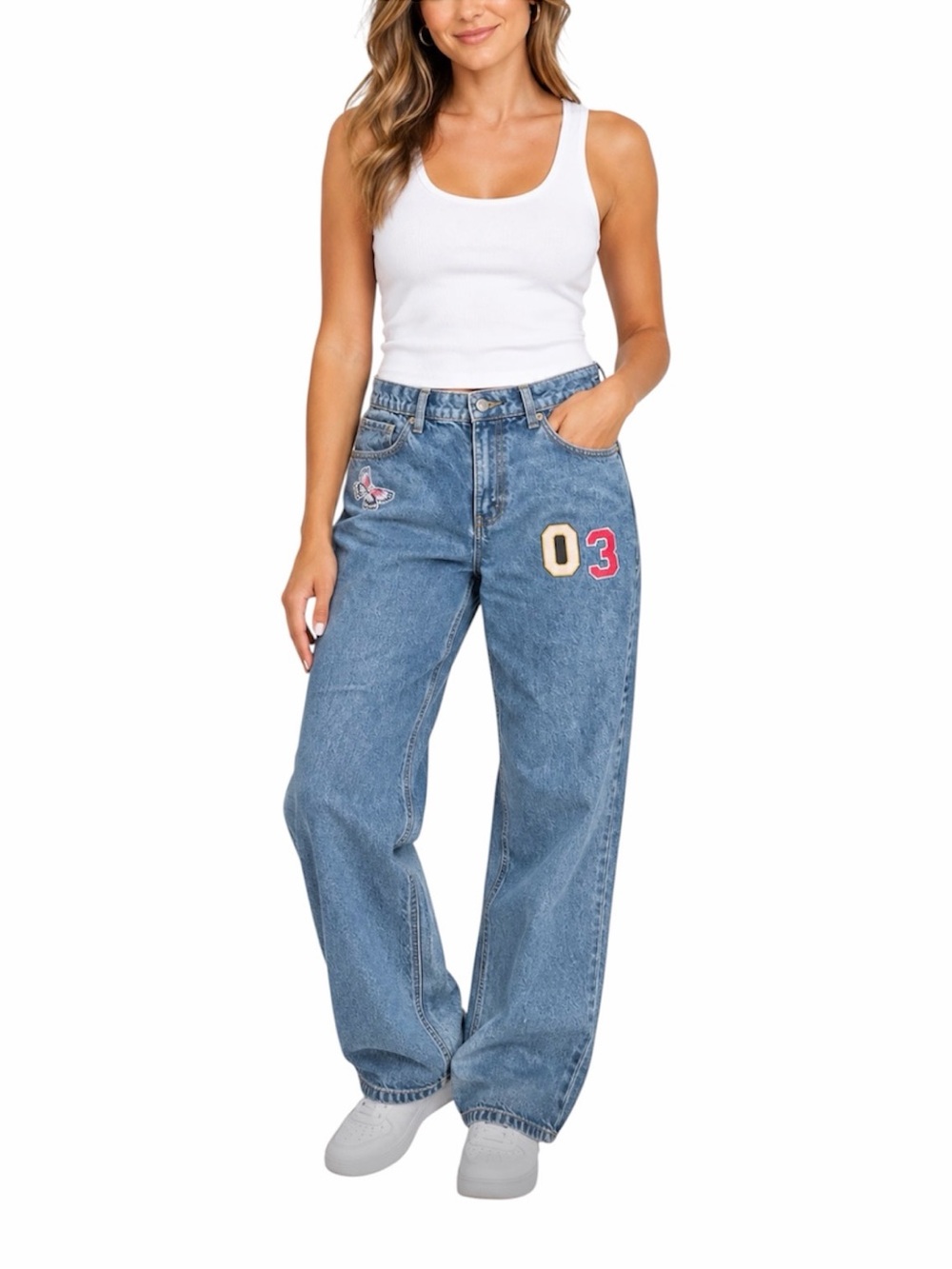 NWT Wild Fable Women’s High Rise Straight Jeans Medium Wash Embroidered Patches